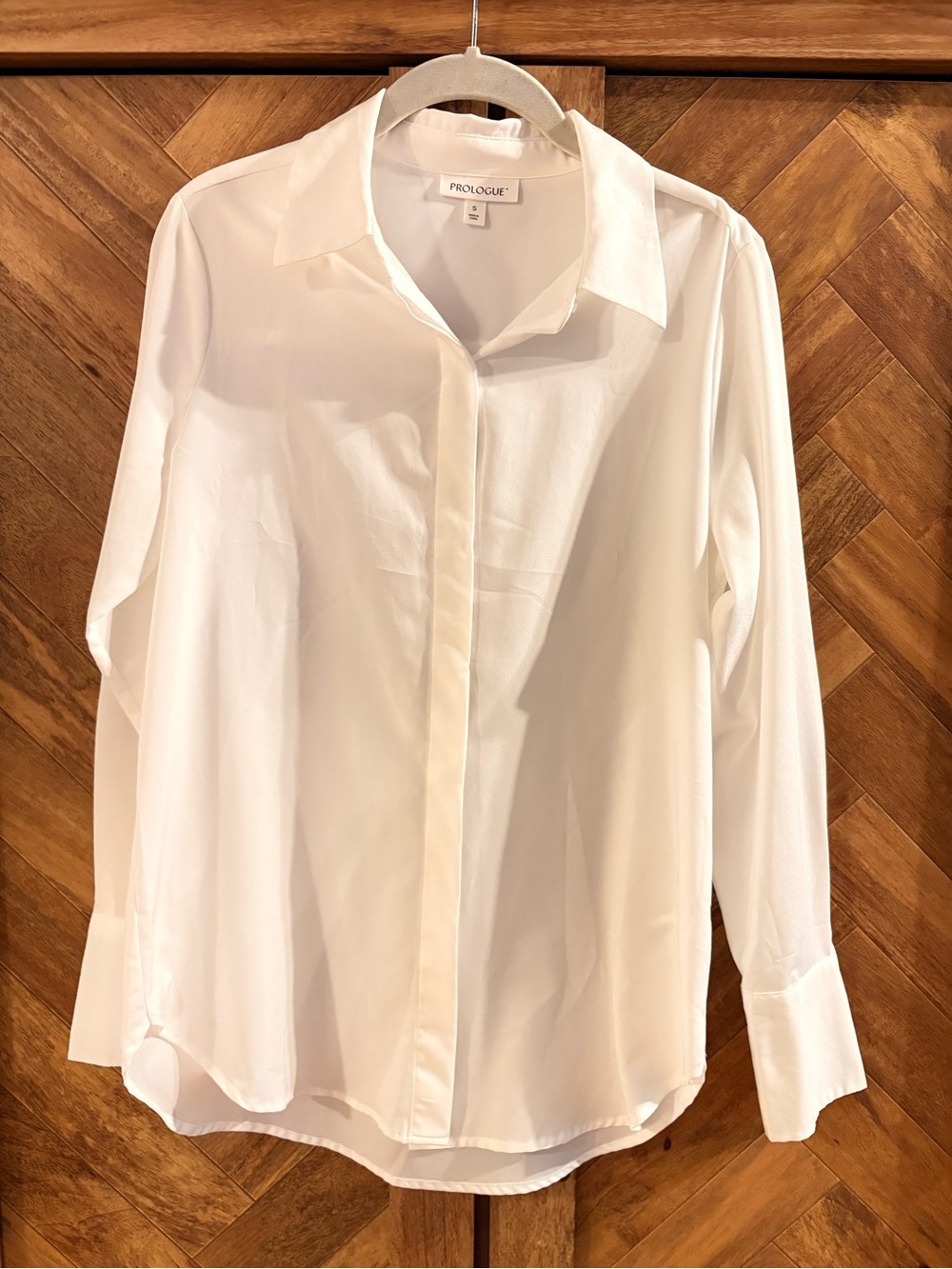 Prologue Women's Ivory Button-Front Collared Blouse